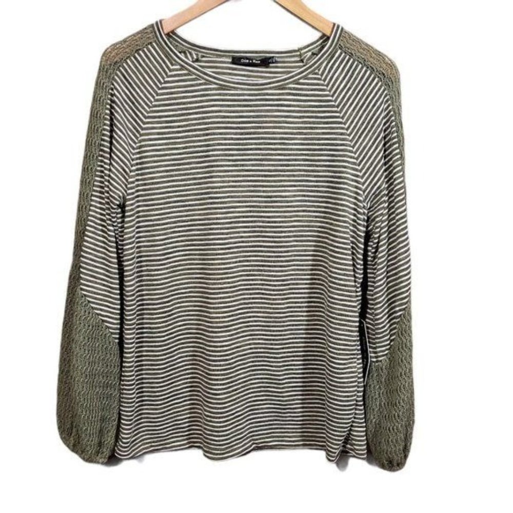 Doe & Rae NWT striped shirt with‎ crochet sleeve detail woman's size small